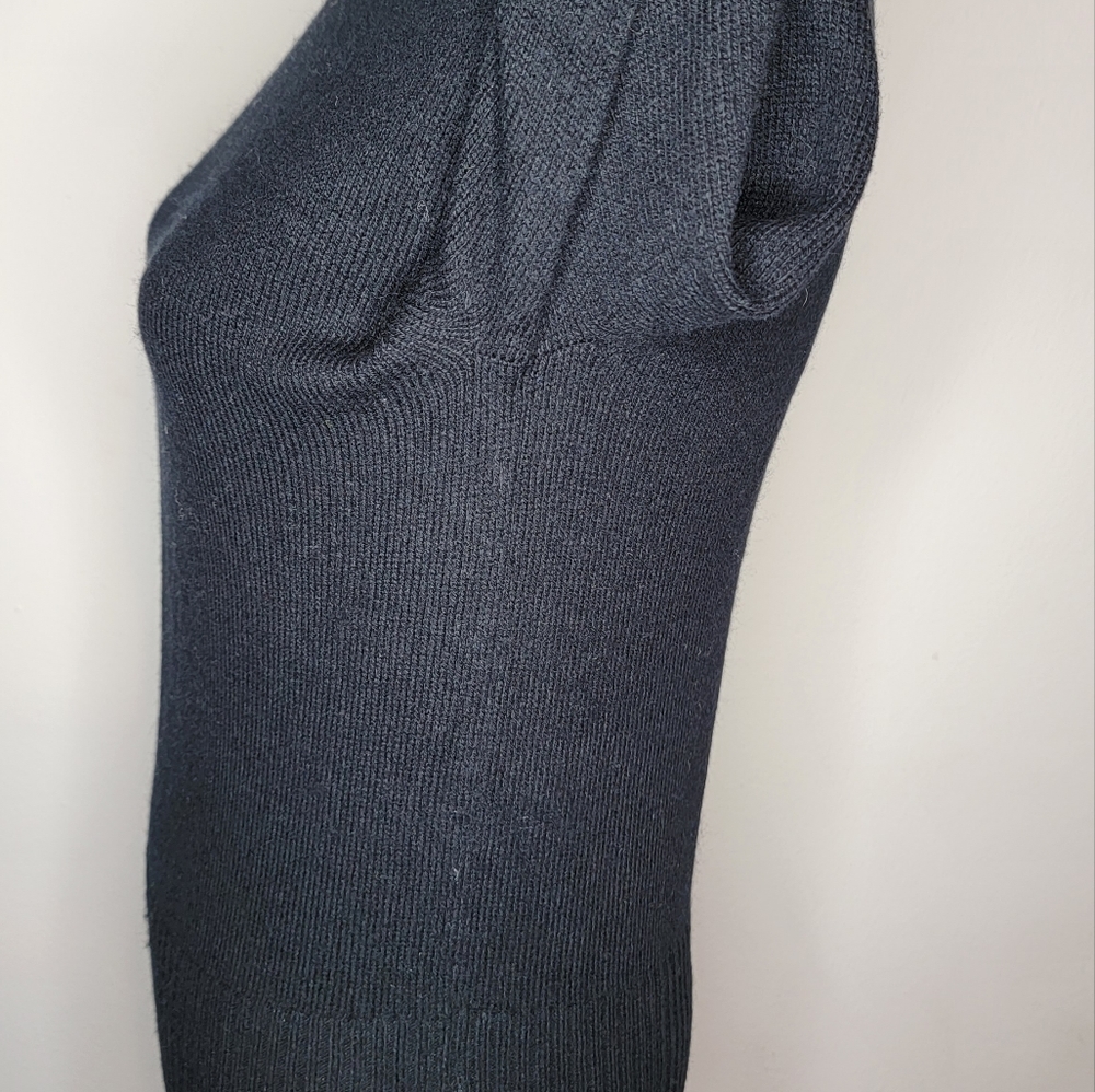 J Crew Lambs Wool Blend Long Sleeve Black Ruffled Collar Keyhole Sweater Size S - Picture 6 of 13